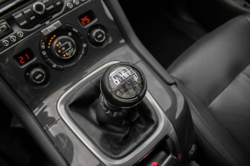 Peugeot 5008 - fotka 20 z 28