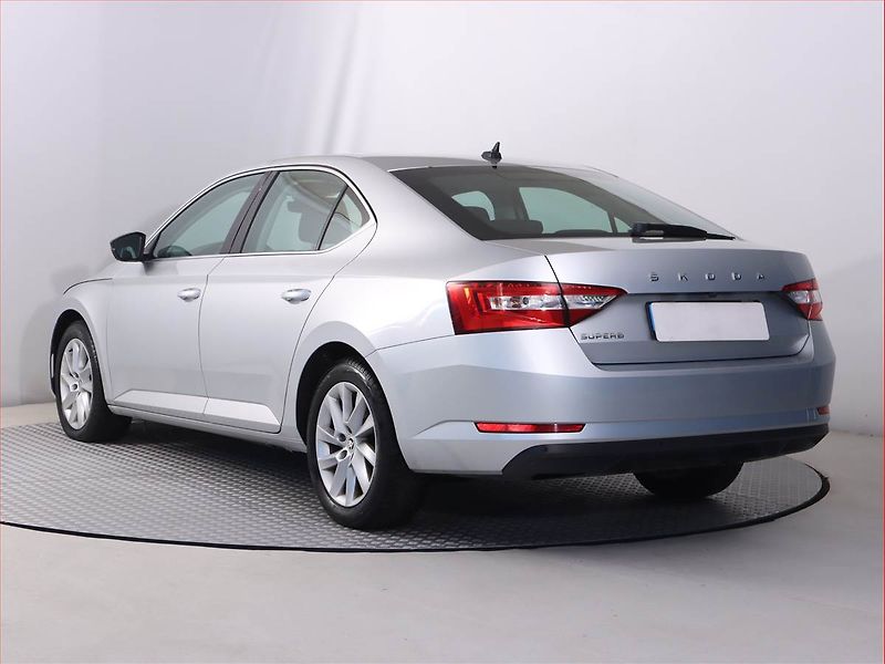 Škoda Superb (2022) Ambition 2.0 TDI, Serv.kniha - fotka 4 z 24
