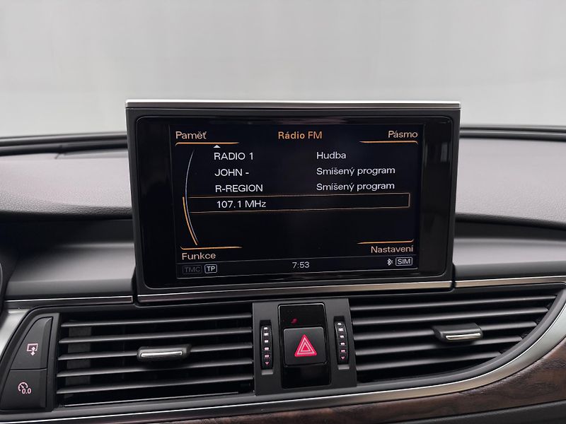 Audi A6 ALLROAD QUATTRO 3.0 TDI AUT - fotka 28 z 35