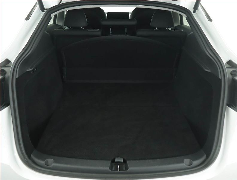 Tesla Model Y (2023) Long Range AWD 79kWh, SoH 86% - fotka 14 z 20