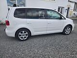 Volkswagen Touran (2012) 2.0 TDI DSG - náhled 1