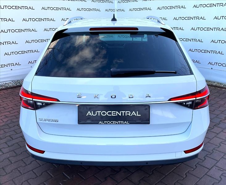 Škoda Superb 2,0 TDi,147kW,STYLE,DSG - fotka 5 z 28