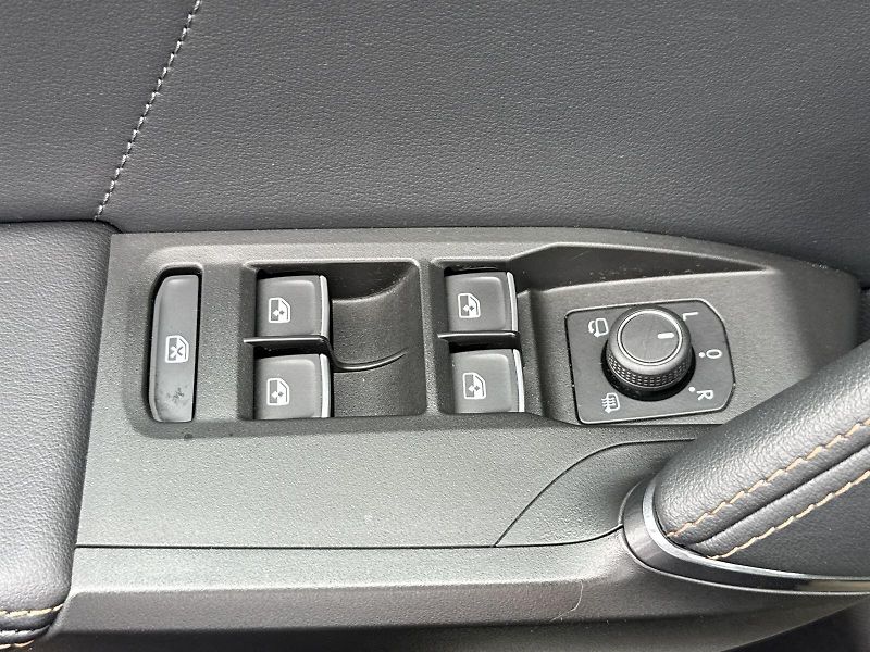 Cupra Formentor (2022) 1.5 TSI DSG - fotka 19 z 33