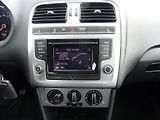 Volkswagen Polo (2017) 1,0TSI KLIMA TEMP VÝHŘEV - náhled 24