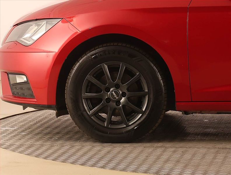 Seat Leon (2018) 1.2 TSI, ČR,1.maj, Serv.kniha - fotka 14 z 18