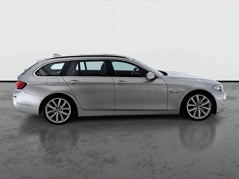 BMW Řada 5 (2012) 525d, Automat, Navi, Xenony - fotka 6 z 26