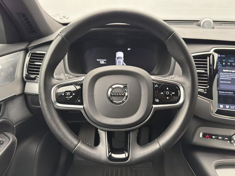 Volvo XC90 B5 AWD ULTIMATE AUT  - fotka 3 z 57
