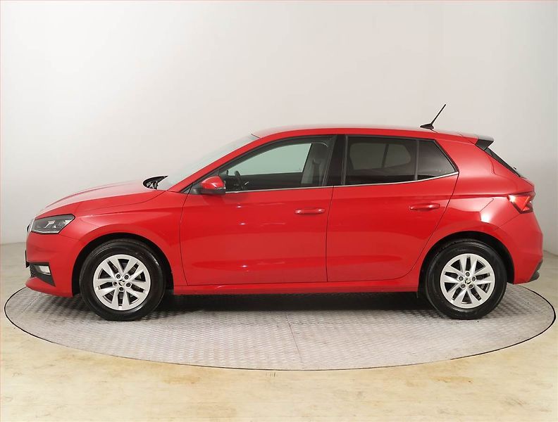 Škoda Fabia (2023) 1.0 TSI, Serv.kniha, Tempomat - fotka 3 z 18