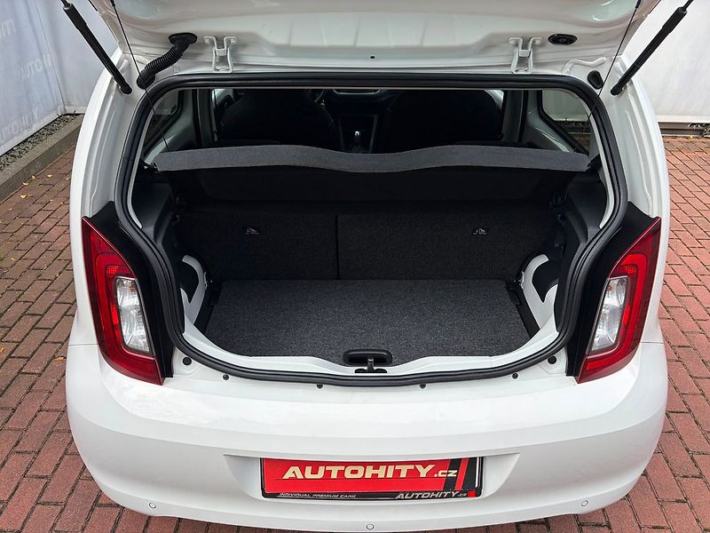 Škoda Citigo E iV Style, ČR, 1.Maj - fotka 9 z 22