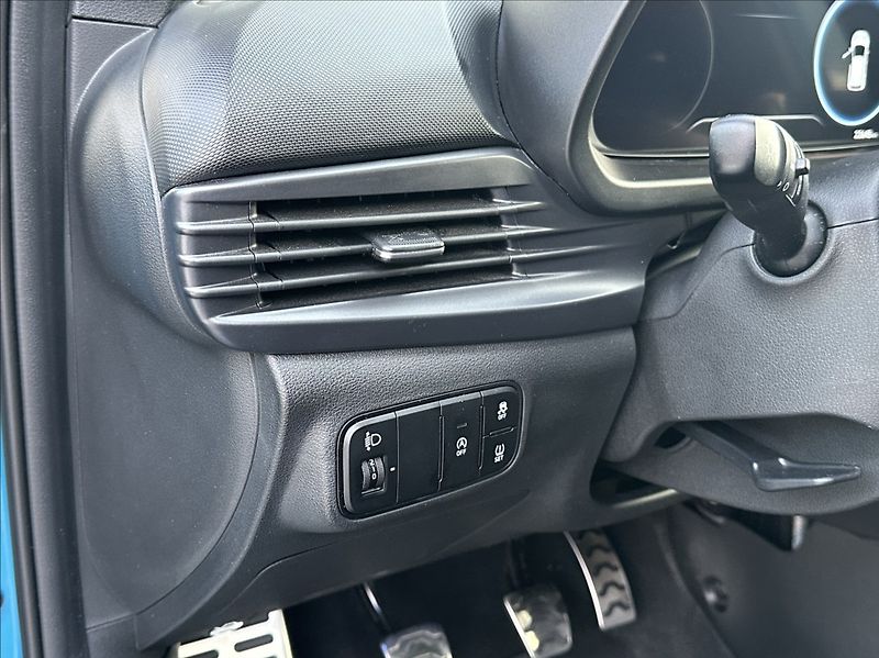 Hyundai Bayon 1,2 84PS  Smart - fotka 30 z 55