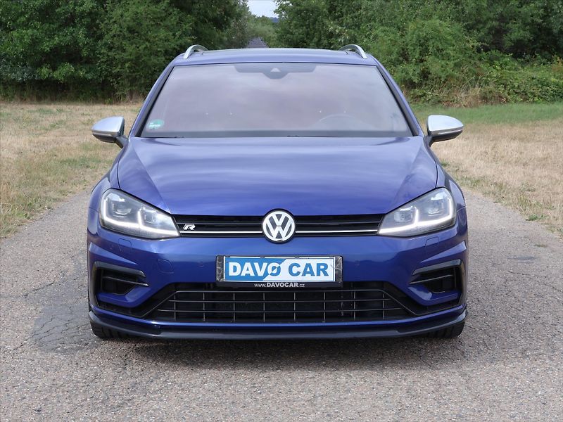Volkswagen Golf R 2,0 TSI 228kW 4M DSG Virtual - fotka 2 z 37