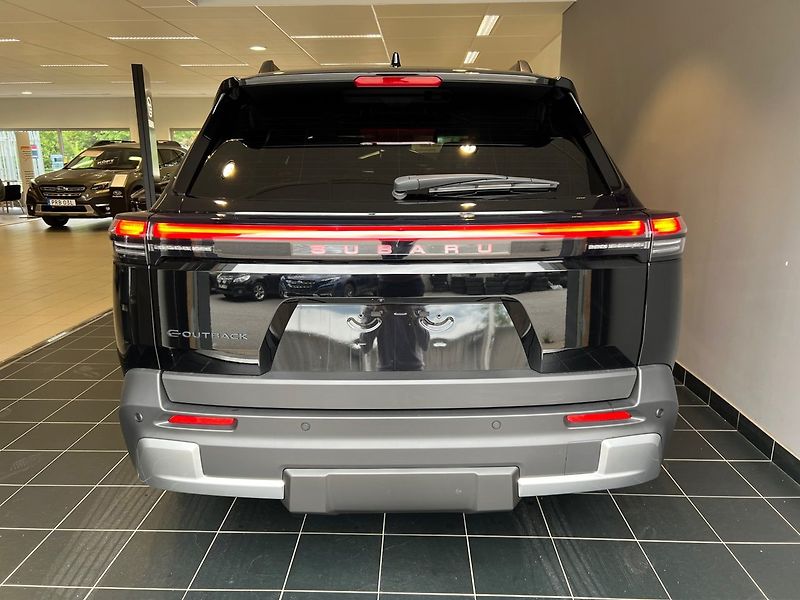 Subaru E-Outback 74.7 kWh AWD Touring H/K Pano - fotka 5 z 17