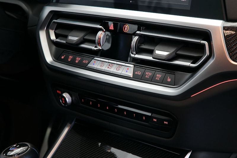 BMW M4 353kW Manuál Carbon KeramBrzdy - fotka 37 z 45