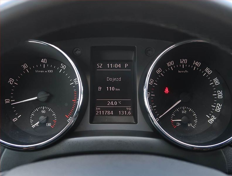 Škoda Yeti (2013) Elegance 1.4 TSI, Automat - fotka 11 z 21