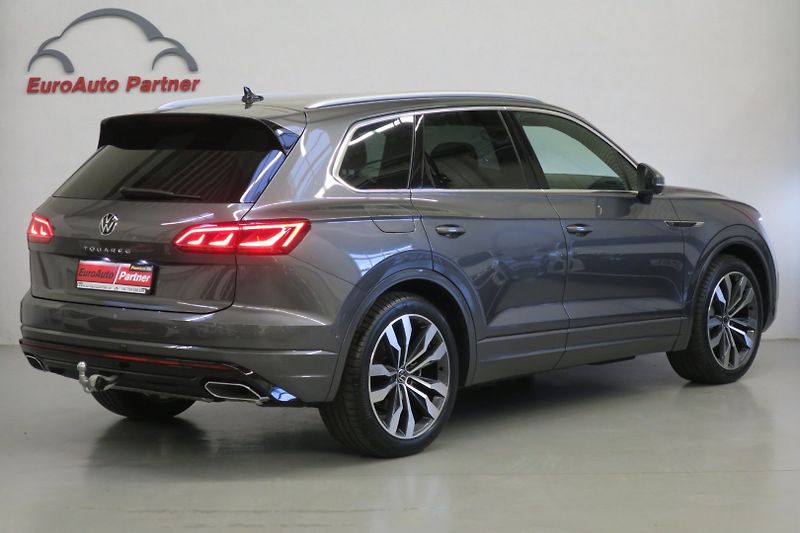 Volkswagen Touareg (2024) R-Line 3,0TDI 210kW Nez. top. - fotka 5 z 42