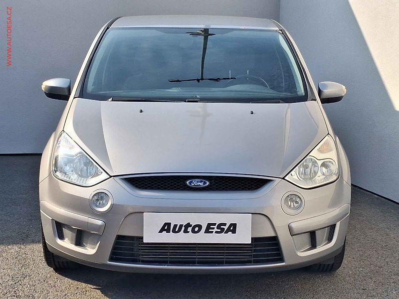 Ford S-MAX (2009) 1.8TDCi, 2.maj, AAC, tempo - fotka 2 z 16