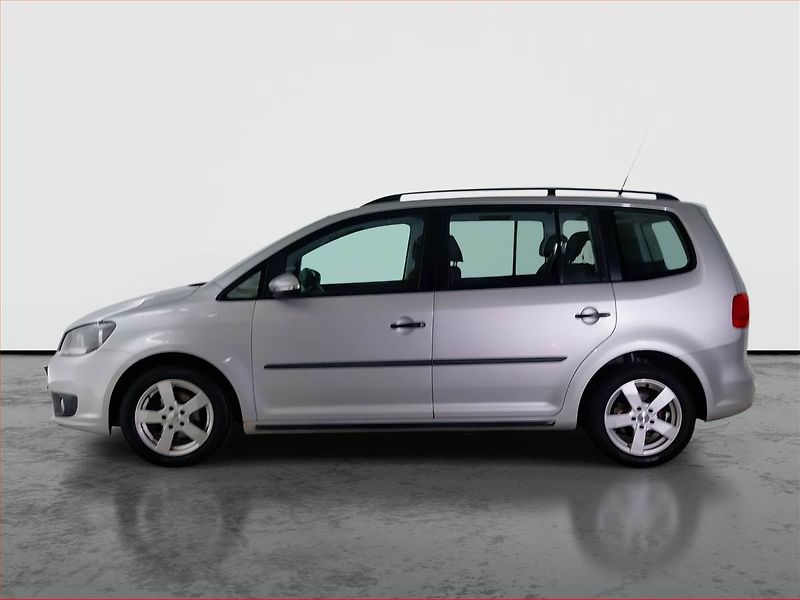 Volkswagen Touran (2013) 1.6 TDI, Serv.kniha, Tempomat - fotka 3 z 16