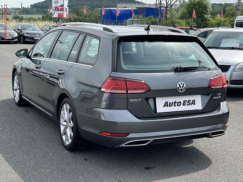 Volkswagen Golf (2018) 1.5 TSI, Highline, +pneu - fotka 6 z 20