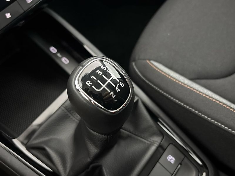 Škoda Kamiq Selection - fotka 20 z 27