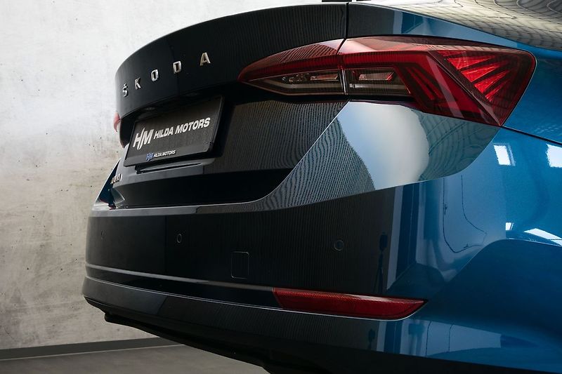 Škoda Octavia 2.0TDI 110kW Style LED Kessy - fotka 7 z 32