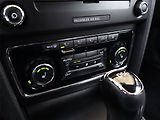 Škoda Superb (2013) Ambition 2.0 TDI, Automat - náhled 15