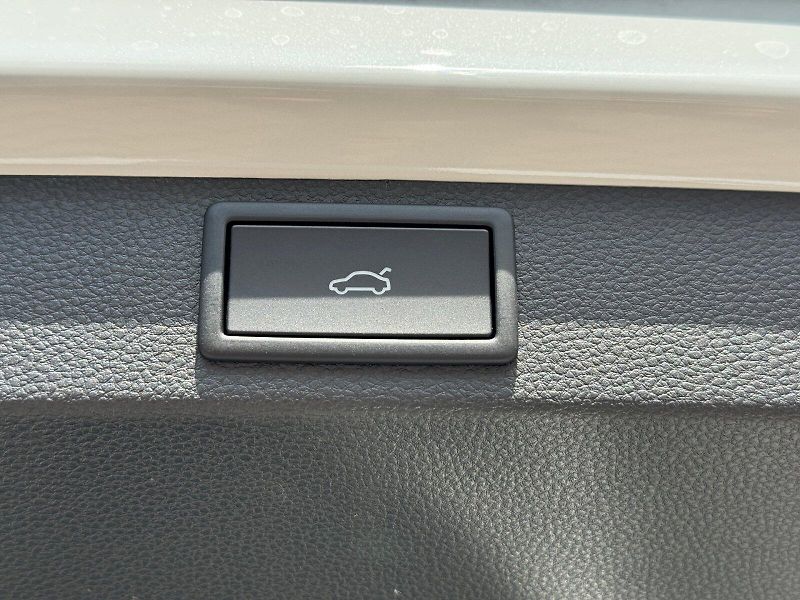 Škoda Karoq (2026) Sportline 1.5 TSI 110 kW DSG - fotka 31 z 32