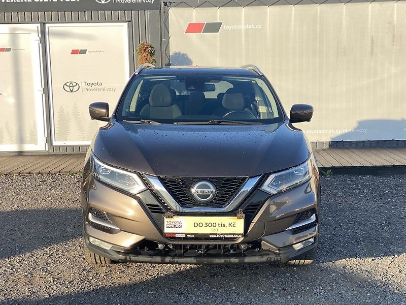 Nissan Qashqai 1.3DIG-T, ČR, manual, serviska - fotka 3 z 26