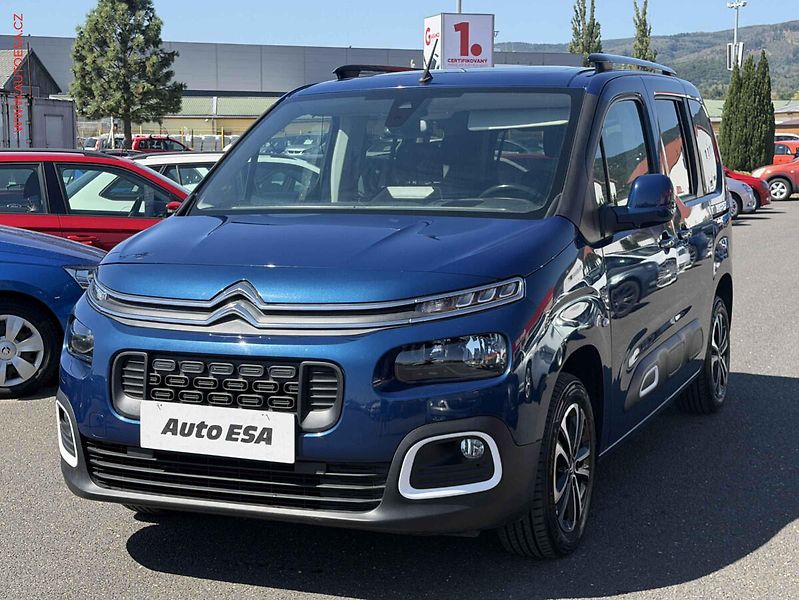 Citroën Berlingo (2019) 1.5HDi, Shine, 96kW - fotka 3 z 16