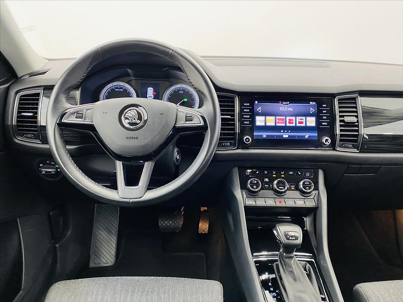 Škoda Kodiaq 2,0 TDI DSG 140kW 4x4 Style - fotka 10 z 27