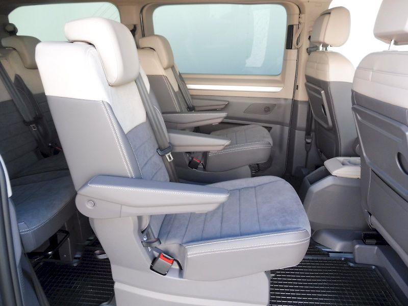 Volkswagen Multivan (2026) Long Life 1,5 TSI PHEV 180kW D - fotka 21 z 30