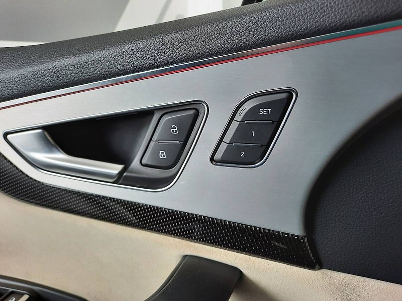 Audi SQ7 (2018) 4.0 TDI quattro (320kW/435k) T - fotka 21 z 29