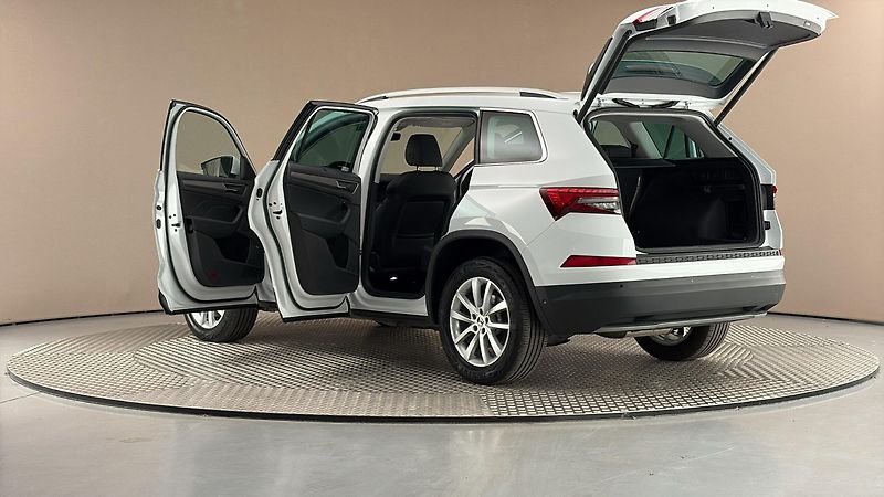Škoda Kodiaq 2.0 TDI DSG 4x4 Style - fotka 7 z 30