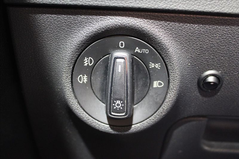 Škoda Karoq 2,0 TDI DSG 4x4 1.majitel CZ - fotka 15 z 34