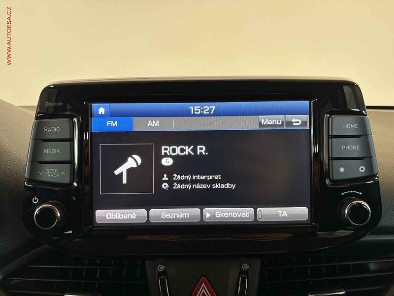 Hyundai i30 (2019) 1.4T-GDi, 1.maj,ČR - fotka 11 z 15
