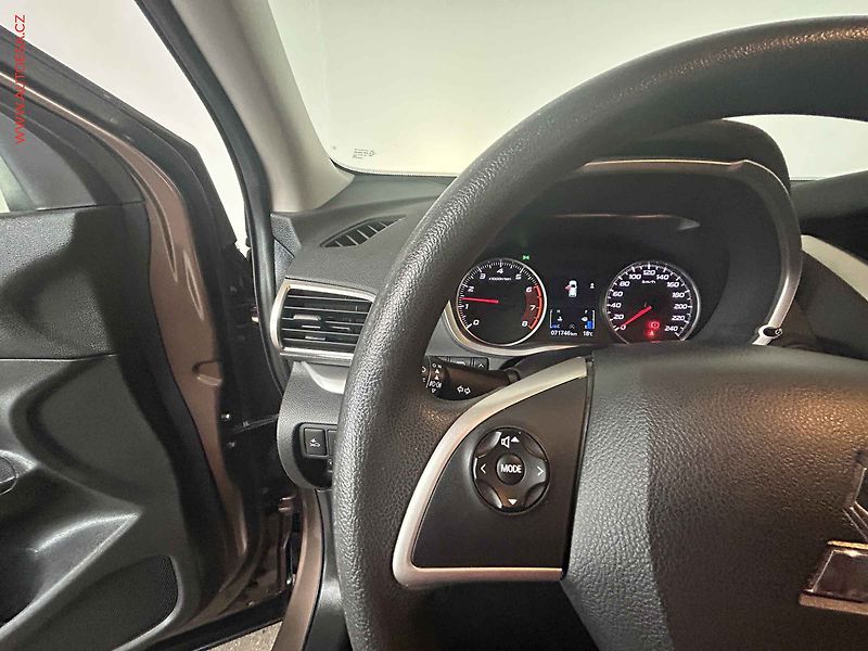 Mitsubishi Eclipse Cross (2019) 1.5 T-MIVEC, ČR, AC, temp - fotka 16 z 17