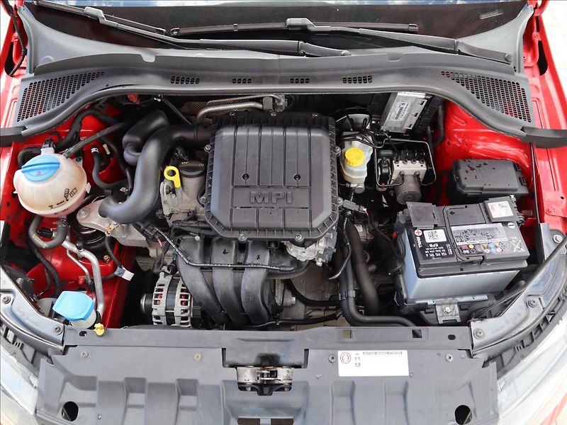 Škoda Fabia 1,0 MPI Active, Klima - fotka 28 z 35