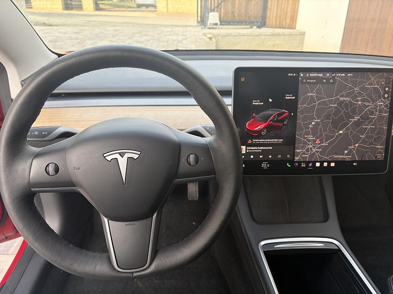 Tesla Model 3 (2023) SR+ 60, LFP, tazne, SOH:90% - fotka 8 z 13