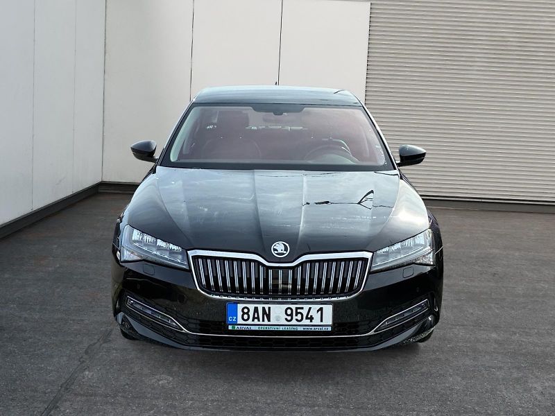 Škoda Superb (2021) STYLE 2.0TSI 140kW DSG DPH CZ - fotka 2 z 11