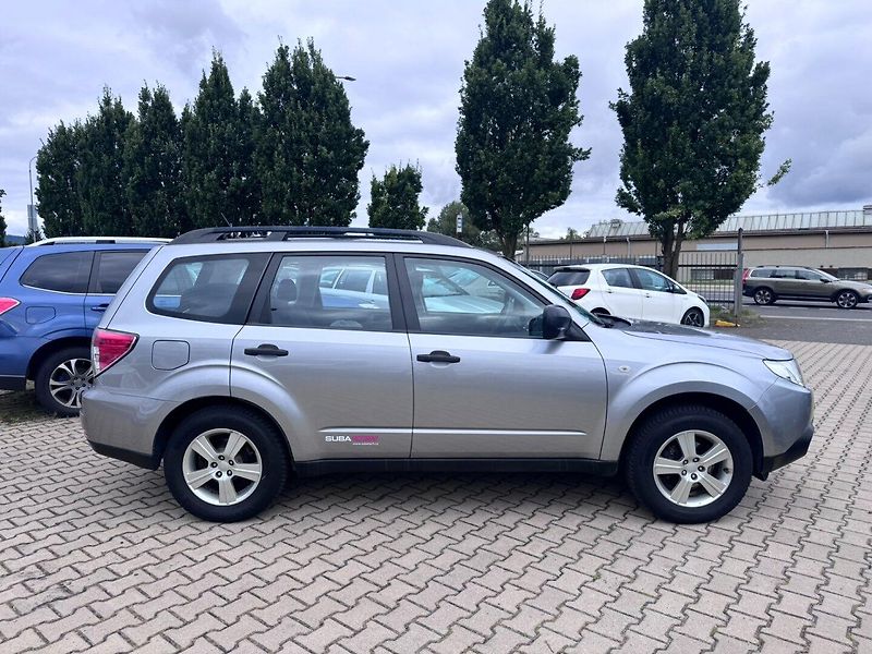 Subaru Forester (2008) 4X4 2,0i 110 KW AUTOMAT KOLA - fotka 7 z 41