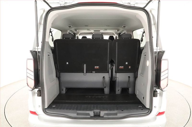 Ford Tourneo Custom (2025) 2.0 EcoBlue, TITANIUM - fotka 19 z 20