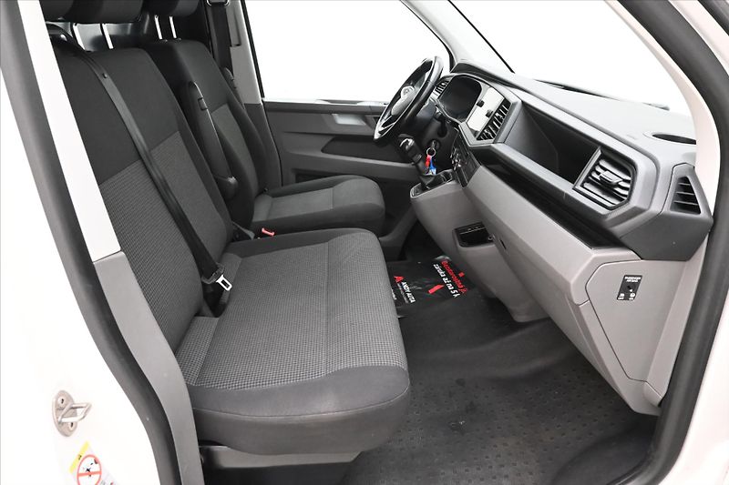 Volkswagen Transporter 2,0 TDI 110 kW AC Manuál Navi - fotka 14 z 29