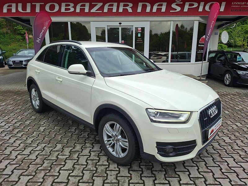 Audi Q3 (2012) 2.0TDI 130kW QUATTRO-S-TRONIC - fotka 2 z 39