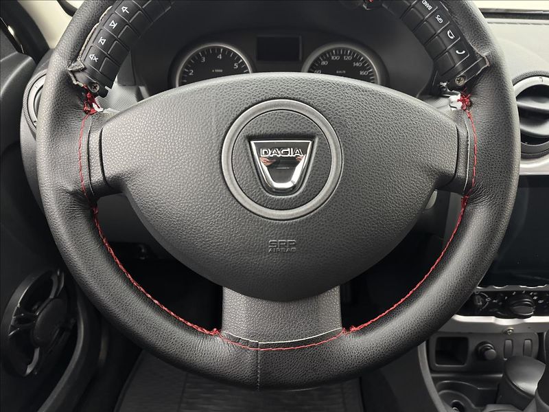 Dacia Duster 1,6 i 77kW AC LED TAŽNÉ KAMERA - fotka 8 z 33
