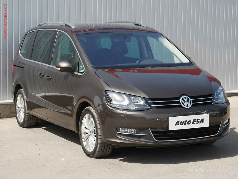 Volkswagen Sharan (2015) 2.0TDi, 2.maj,ČR, DSG, AC - fotografie inzerátu