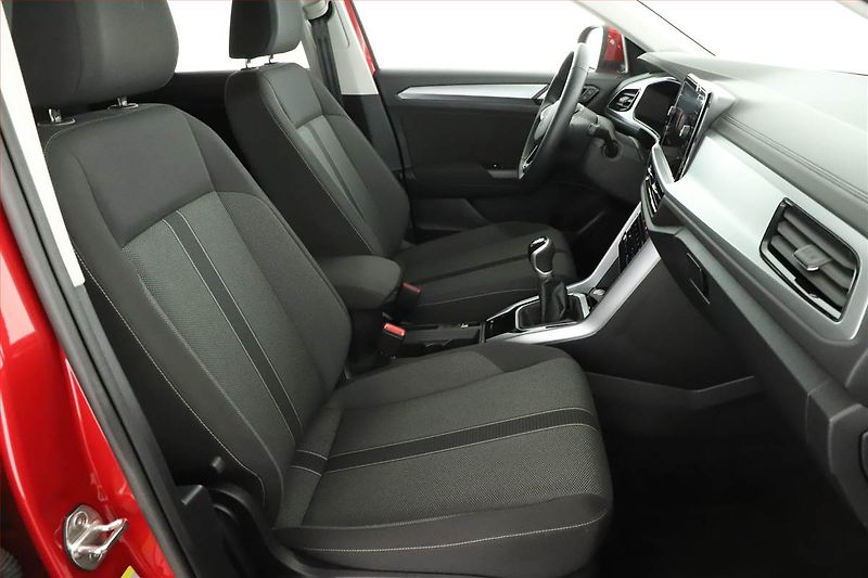 Volkswagen T-Roc (2024) 1.0 TSI - fotka 7 z 14