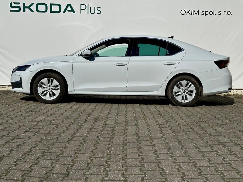 Škoda Octavia (2024) 1.5 TSI 110kW MHEV Top Selecti - fotka 3 z 24