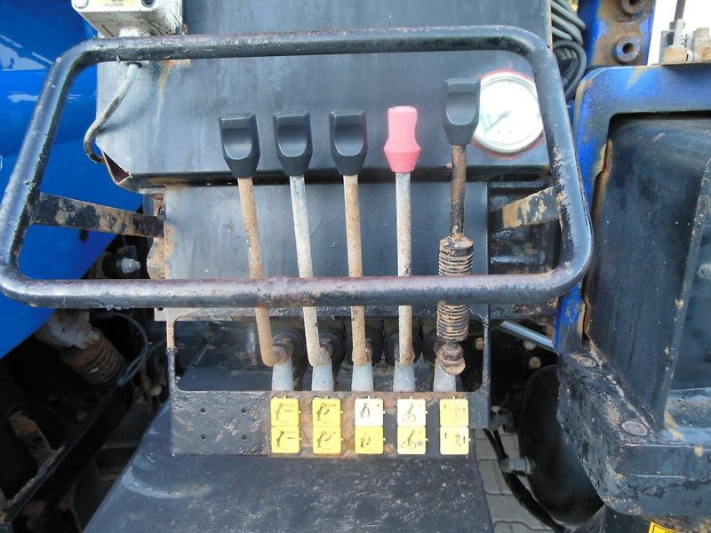 Avia D120-210, Cummins, Ruka PM9023 - fotka 10 z 40