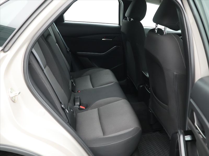 Mazda CX-30 2,0 i G150 Aut. AWD CZ 1.Maj - fotka 12 z 31