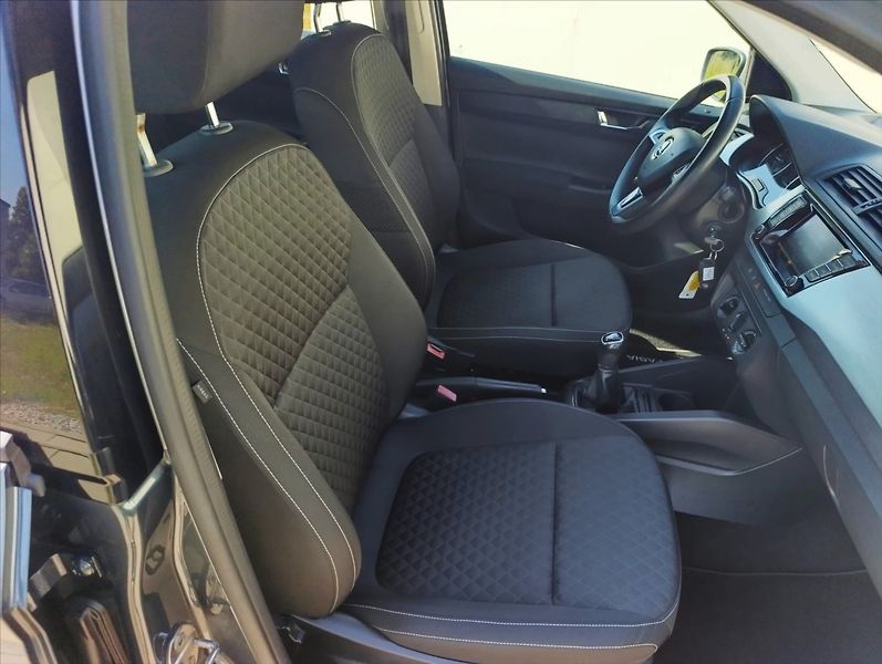 Škoda Fabia 1,4 TDi Klima,Tempomat,Alukola - fotka 25 z 31
