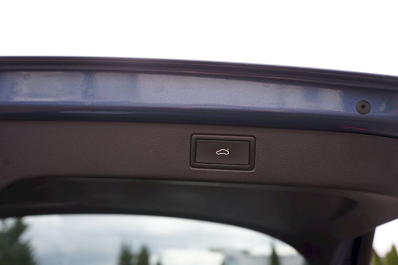 Škoda Kamiq (2021) TSI 110 kW DSG Style - tažné - fotka 30 z 33